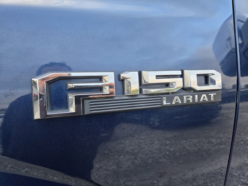 Ford F-150 Lariat SuperCrew 4WD 2016 Ford F-150 Lariat SuperCrew 4WD 2016