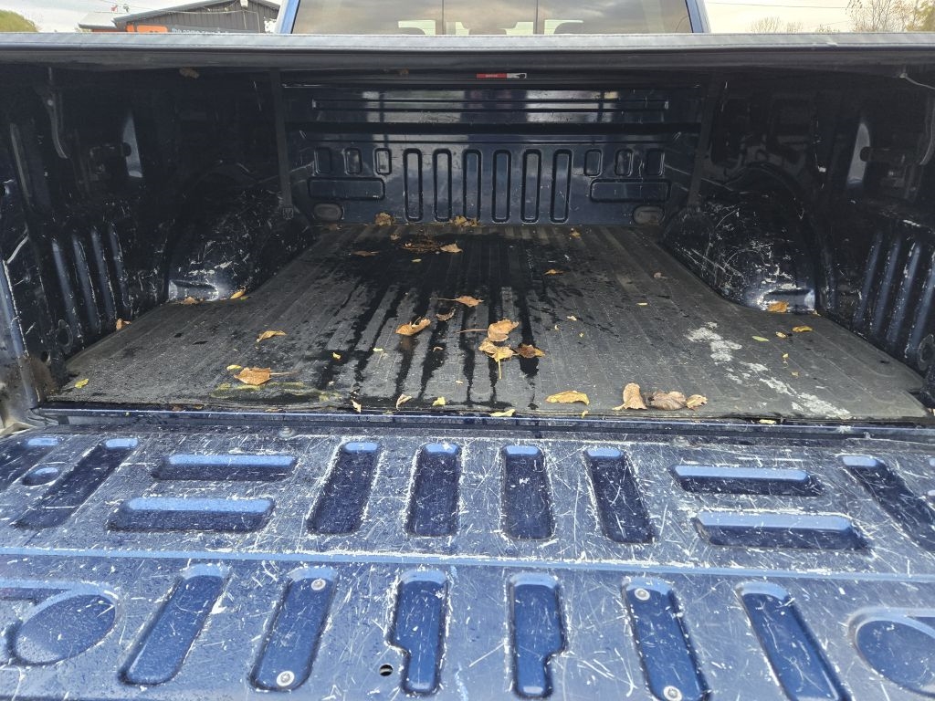 Ford F-150 Lariat SuperCrew 4WD 2016 Ford F-150 Lariat SuperCrew 4WD 2016