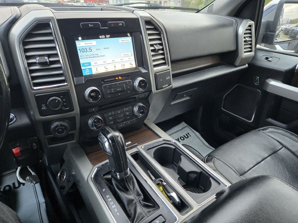 Ford F-150 Lariat SuperCrew 4WD 2016 Ford F-150 Lariat SuperCrew 4WD 2016