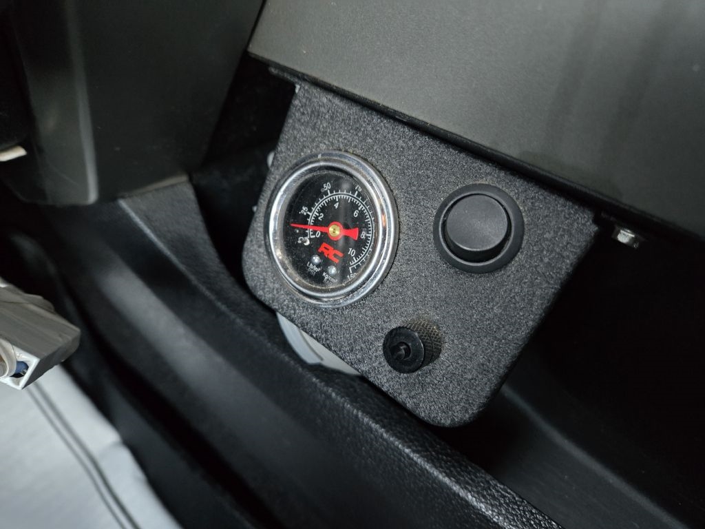 Ford F-150 Lariat SuperCrew 4WD 2016 Ford F-150 Lariat SuperCrew 4WD 2016