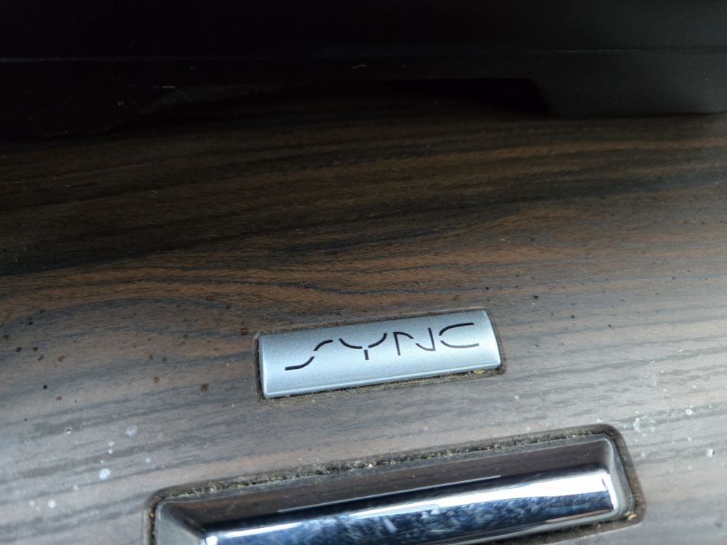 Ford F-150 Lariat SuperCrew 4WD 2016 Ford F-150 Lariat SuperCrew 4WD 2016