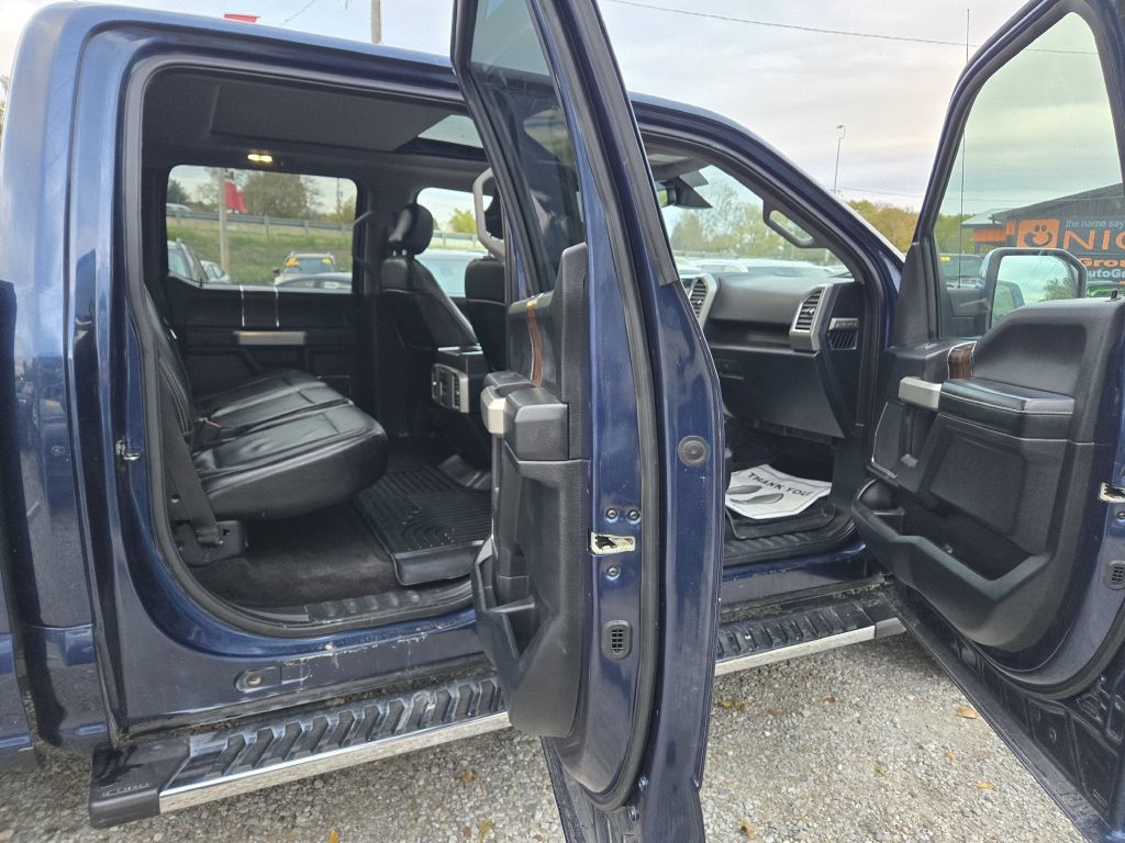 Ford F-150 Lariat SuperCrew 4WD 2016 Ford F-150 Lariat SuperCrew 4WD 2016