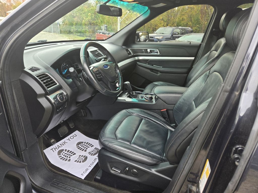 Ford Explorer XLT 4WD 2017 Ford Explorer XLT 4WD 2017