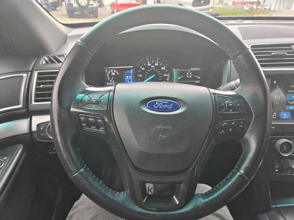 Ford Explorer XLT 4WD 2017 Ford Explorer XLT 4WD 2017