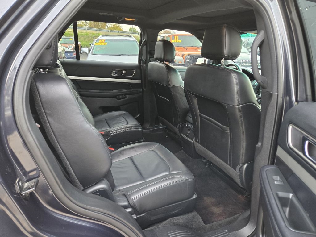 Ford Explorer XLT 4WD 2017 Ford Explorer XLT 4WD 2017