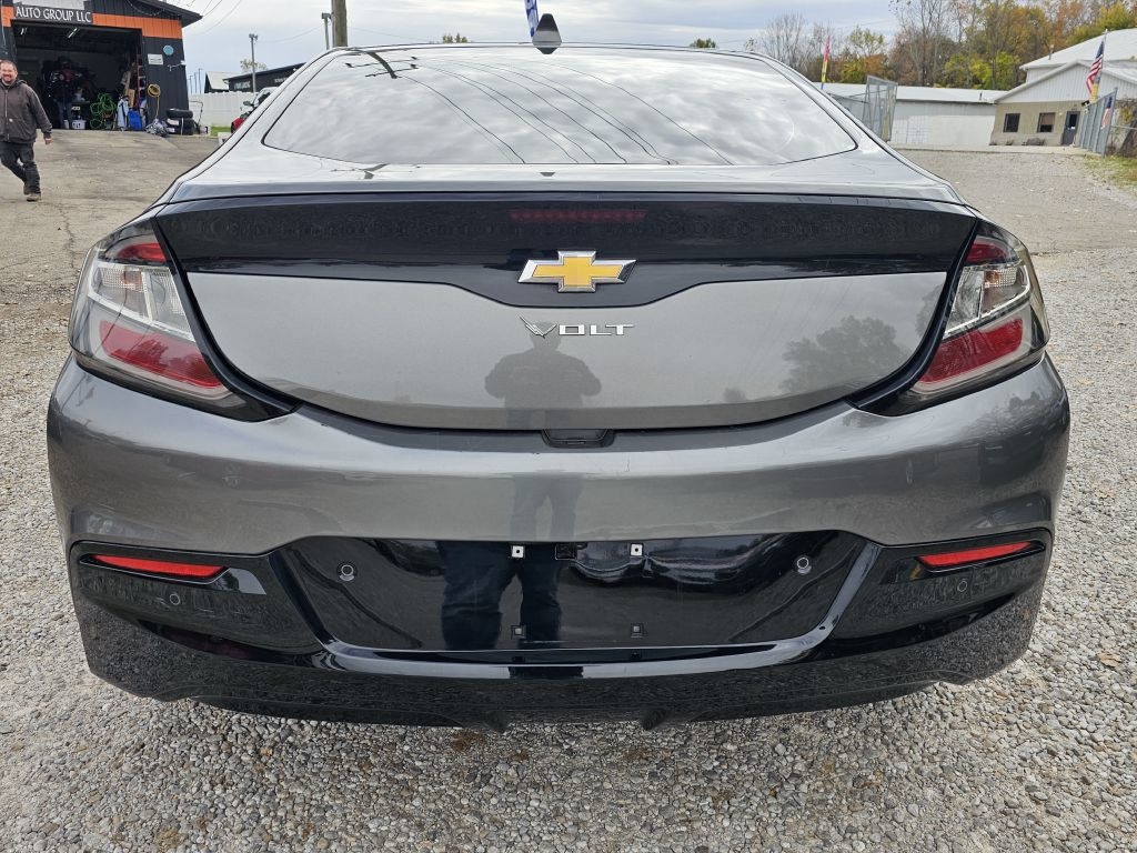 Chevrolet Volt Premier w/ Standard Emission Package 2017 Chevrolet Volt Premier w/ Standard Emission Package 2017