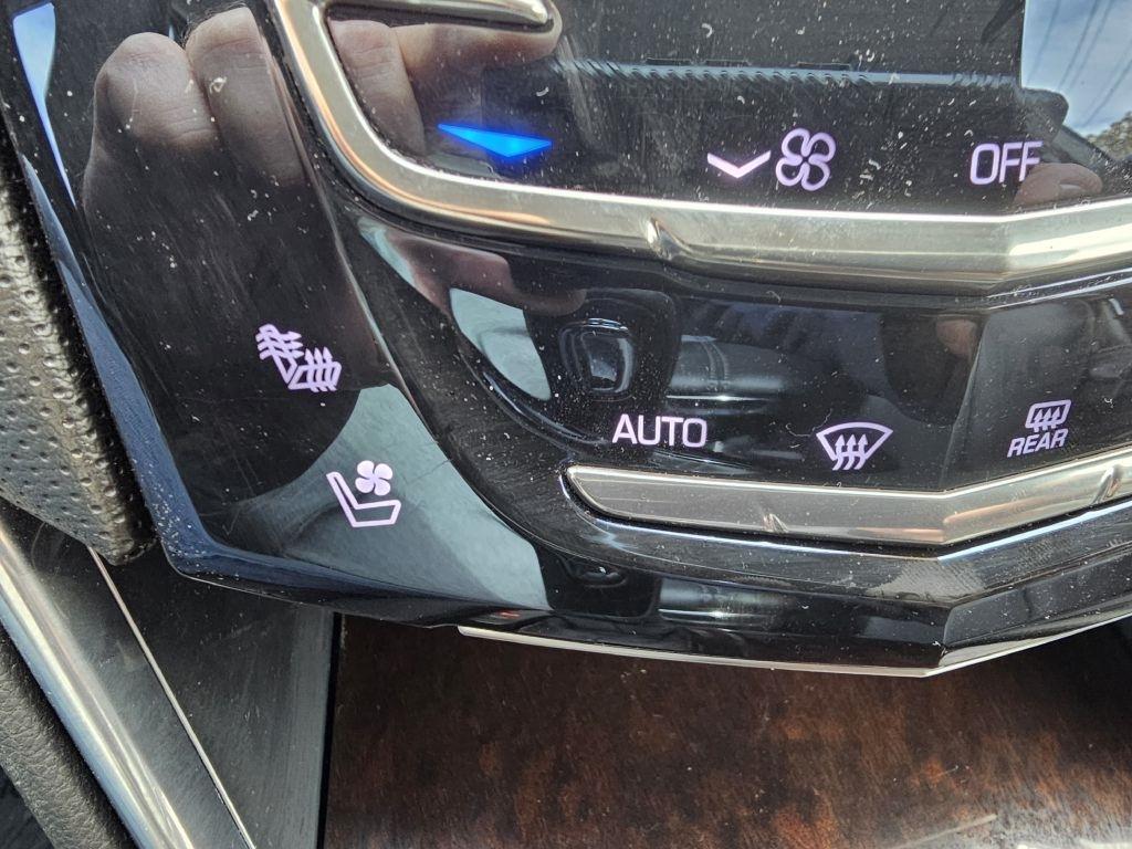 Cadillac XTS Luxury FWD 2016