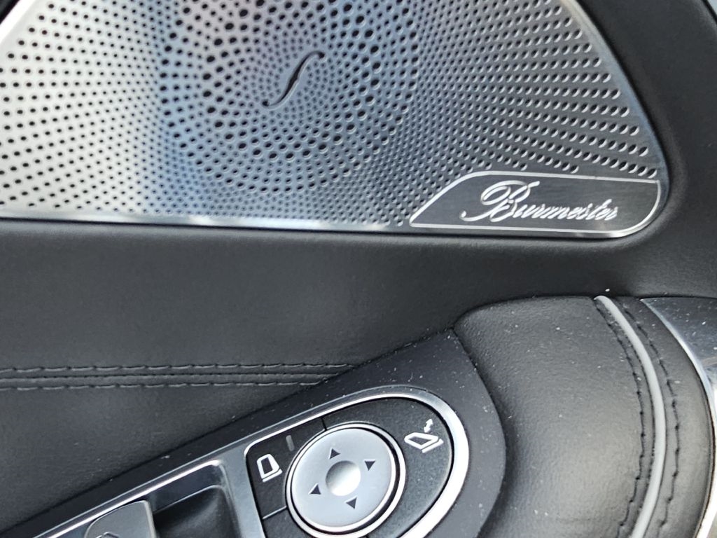 Mercedes-Benz S-Class S550 4MATIC Coupe 2015 Mercedes-Benz S-Class S550 4MATIC Coupe 2015