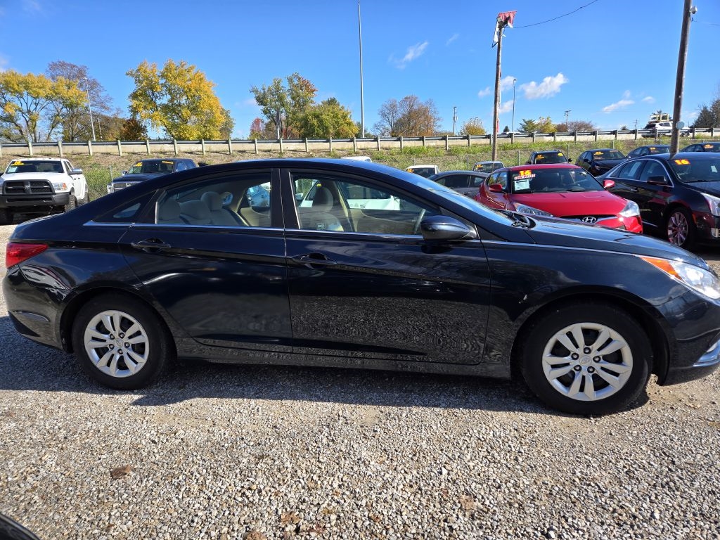 Hyundai Sonata GLS 2013 Hyundai Sonata GLS 2013