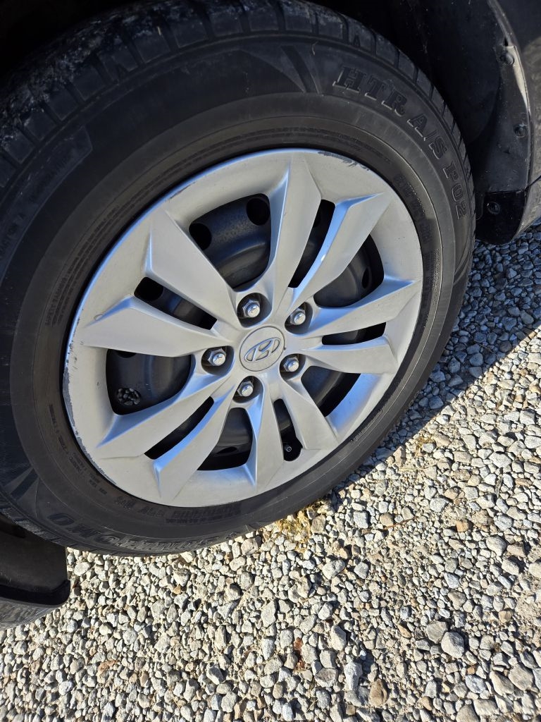 Hyundai Sonata GLS 2013 Hyundai Sonata GLS 2013