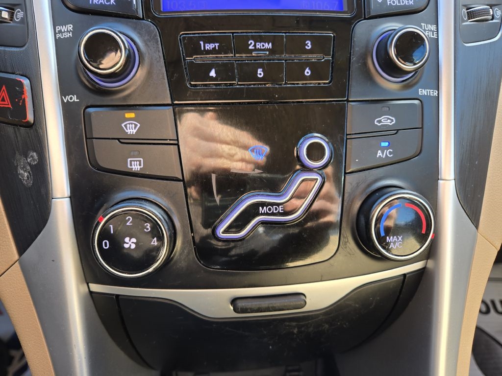 Hyundai Sonata GLS 2013 Hyundai Sonata GLS 2013