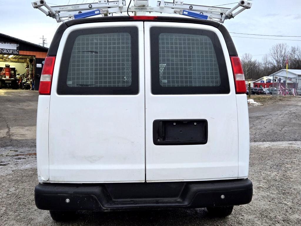 GMC Savana G2500 Cargo 2016