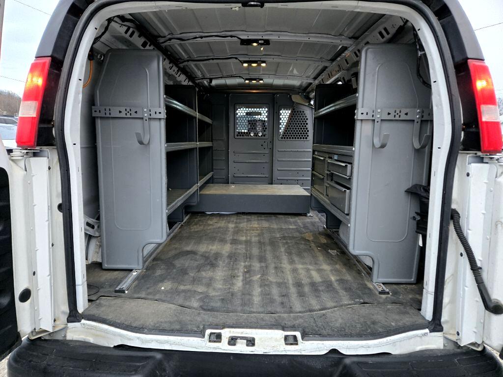 GMC Savana G2500 Cargo 2016