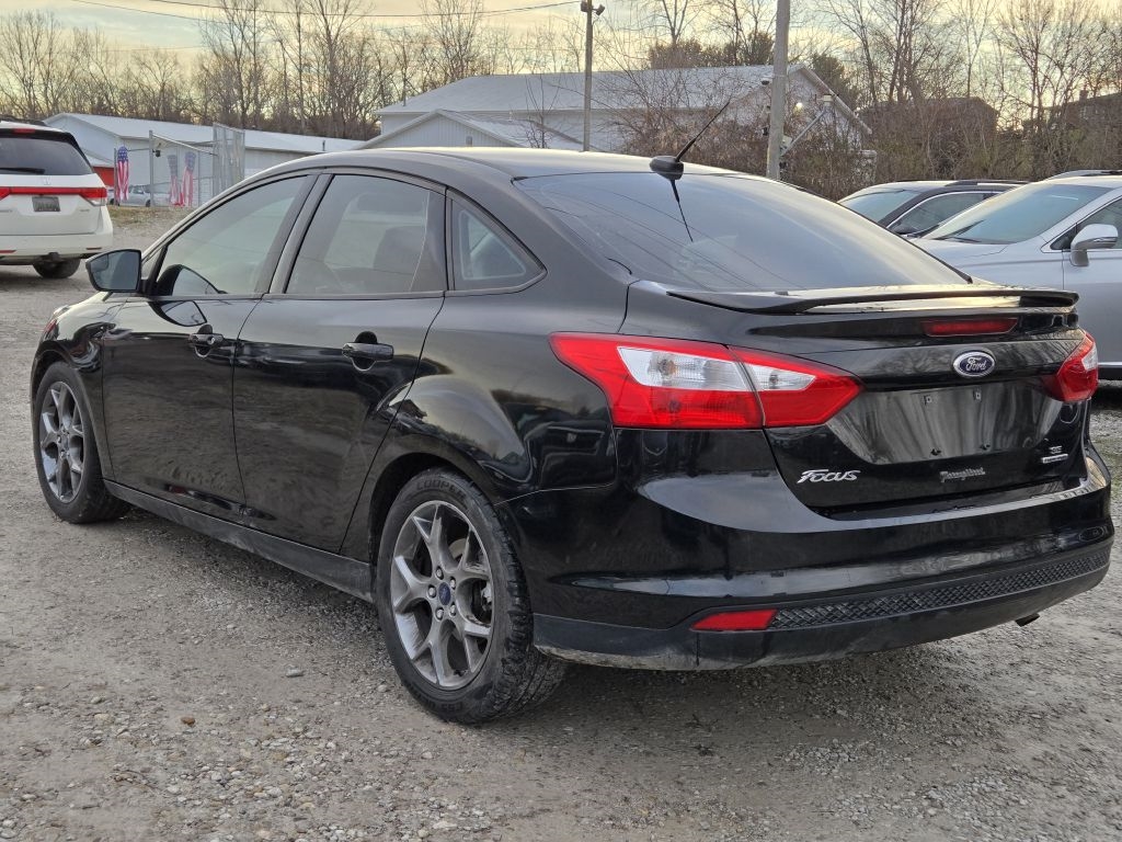 Ford Focus SE Sedan 2014