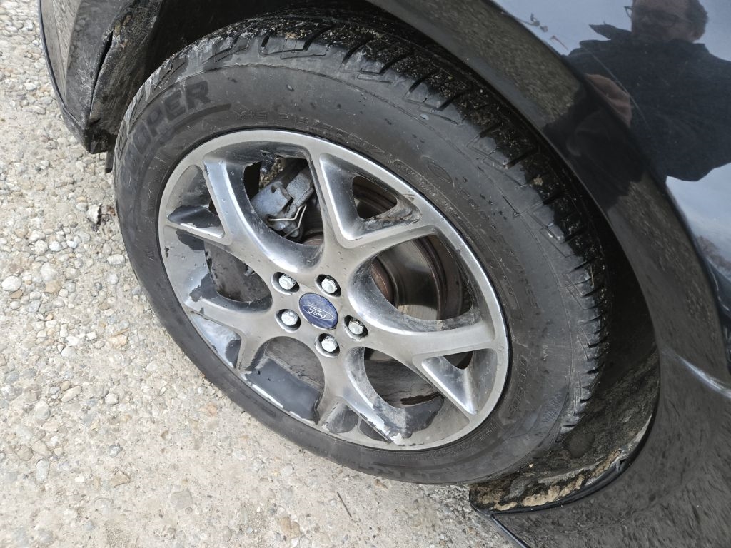 Ford Focus SE Sedan 2014