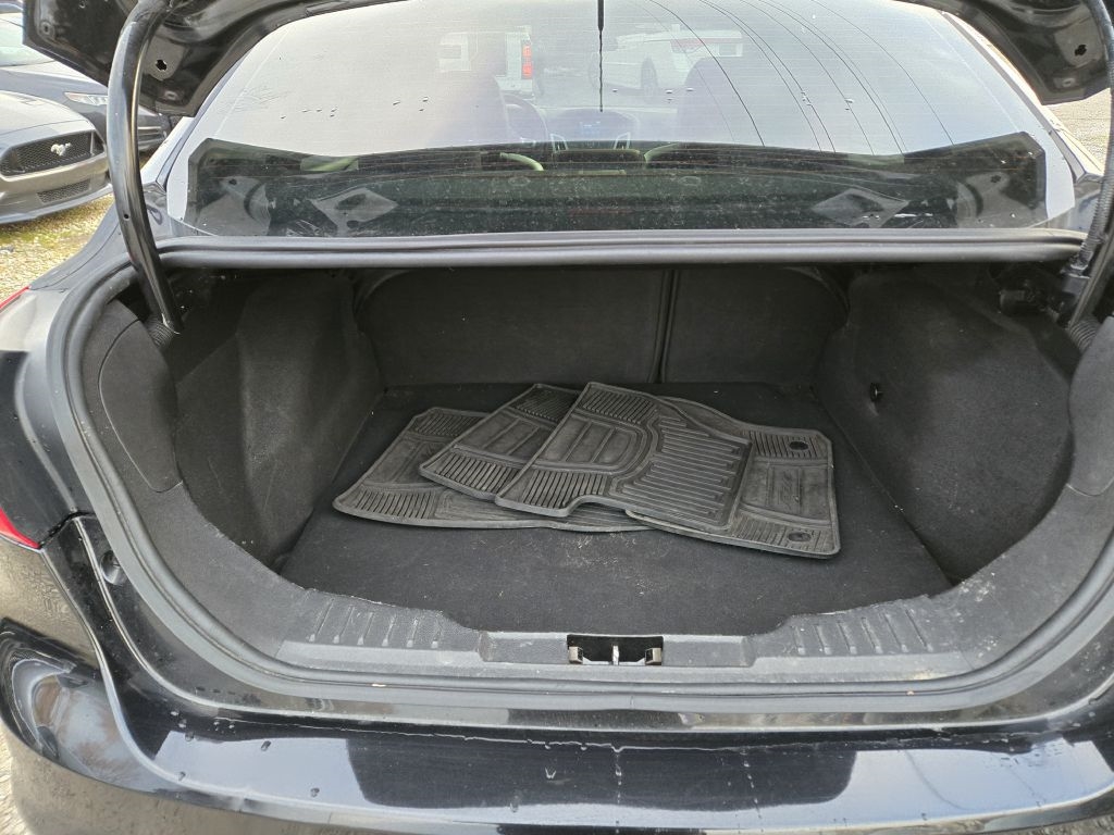 Ford Focus SE Sedan 2014