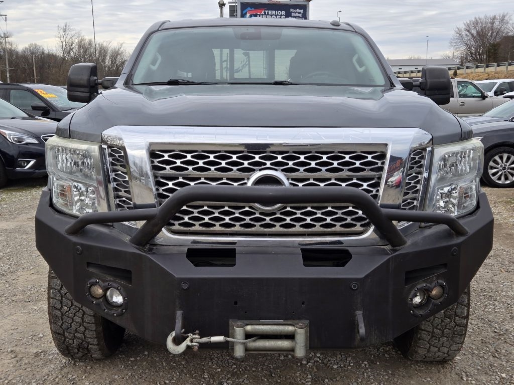 Nissan Titan XD SV 4WD Diesel 2017