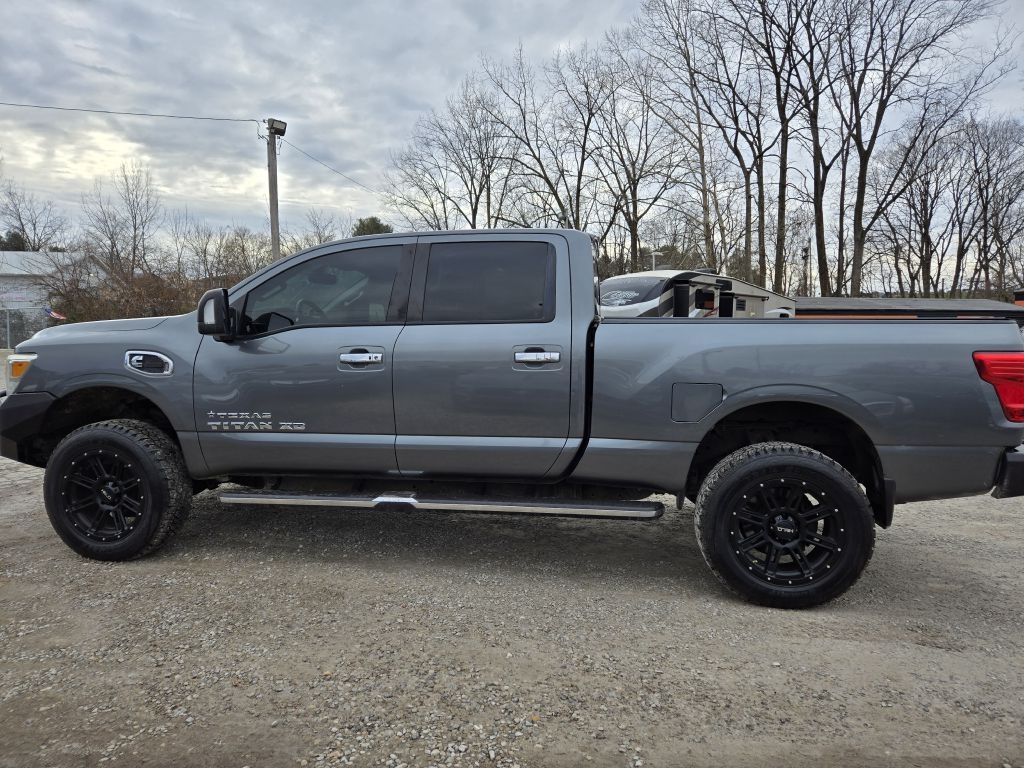 Nissan Titan XD SV 4WD Diesel 2017