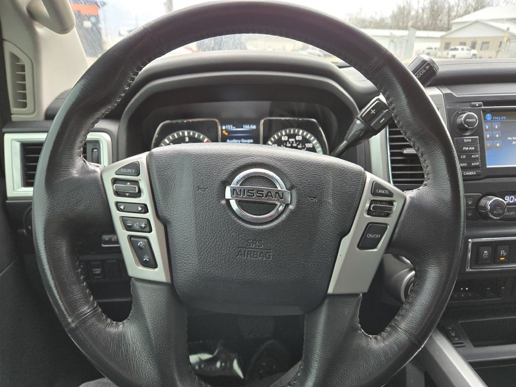 Nissan Titan XD SV 4WD Diesel 2017