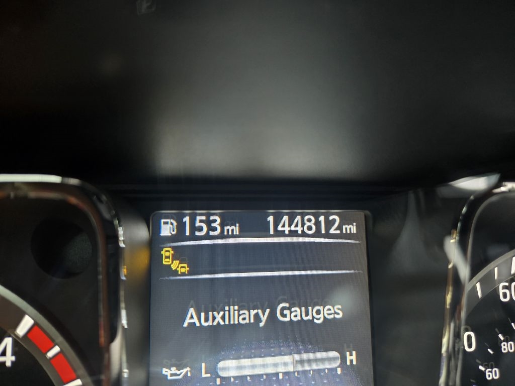 Nissan Titan XD SV 4WD Diesel 2017