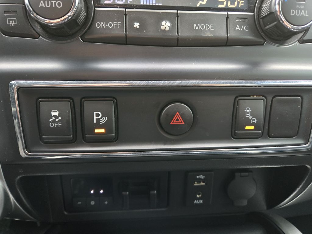 Nissan Titan XD SV 4WD Diesel 2017