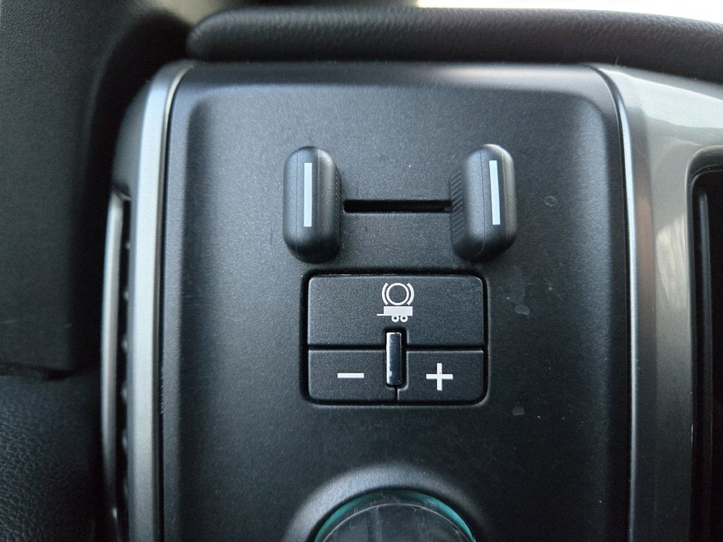 Chevrolet Silverado 1500 LT Crew Cab 4WD 2015