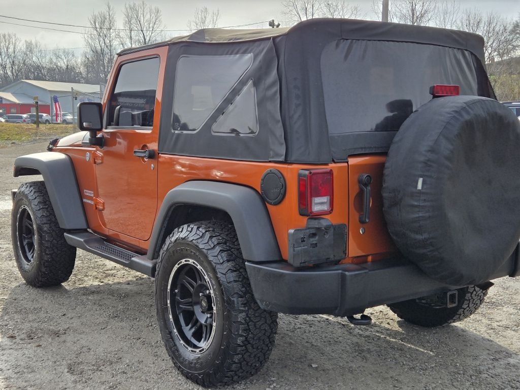 Jeep Wrangler Sport 4WD 2011