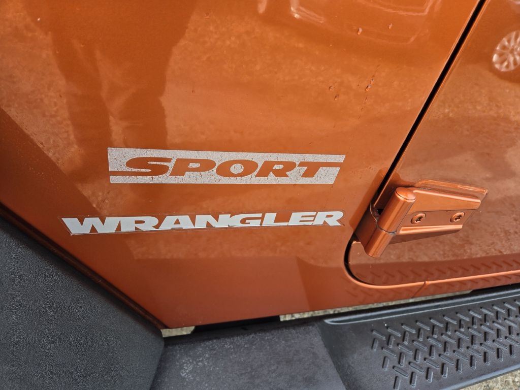 Jeep Wrangler Sport 4WD 2011