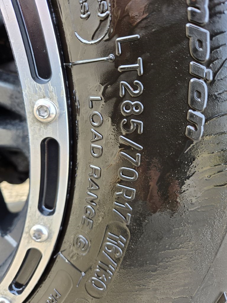 Jeep Wrangler Sport 4WD 2011