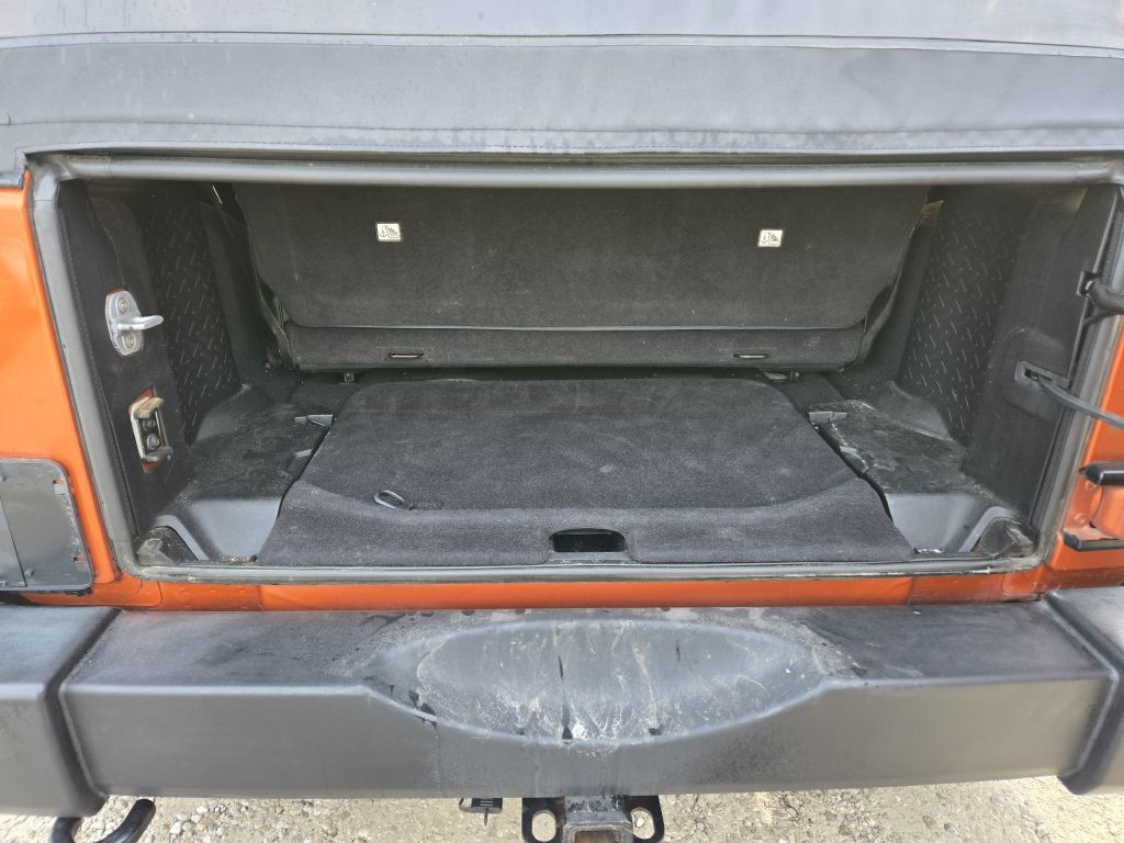 Jeep Wrangler Sport 4WD 2011