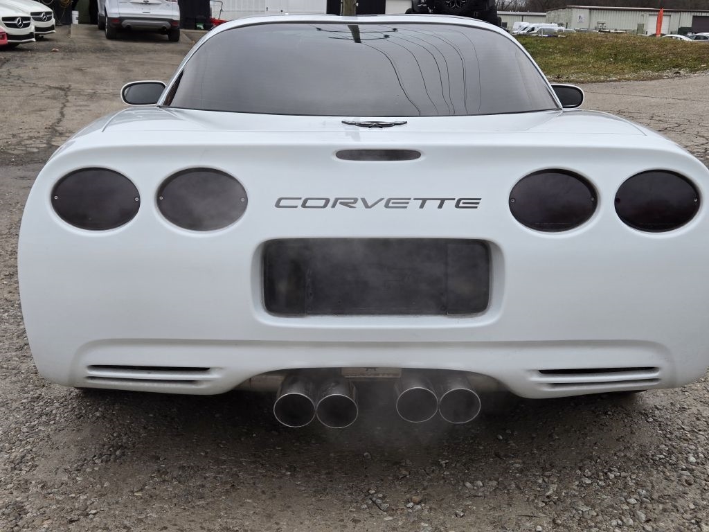 Chevrolet Corvette Coupe 1998