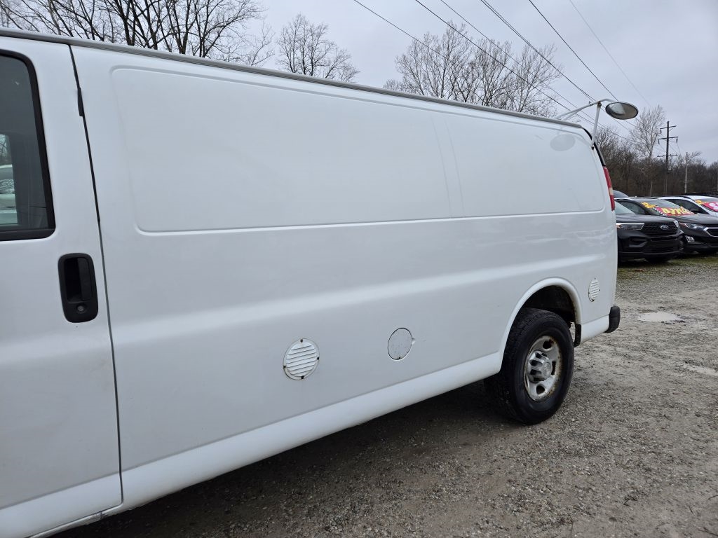 Chevrolet Express RV G3500 2009