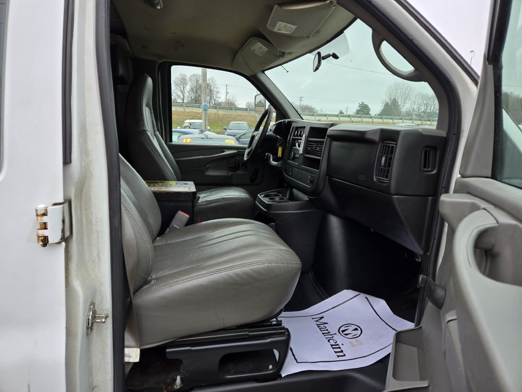 Chevrolet Express RV G3500 2009