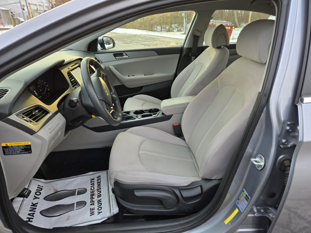 Hyundai Sonata SE 2016