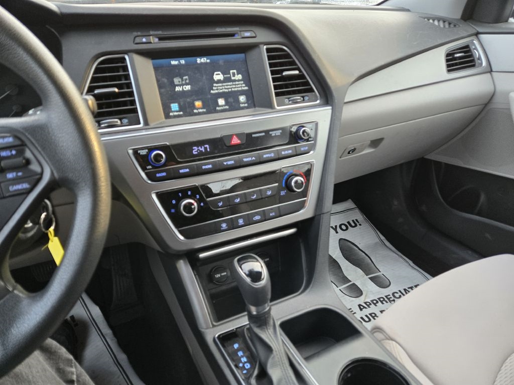 Hyundai Sonata SE 2016