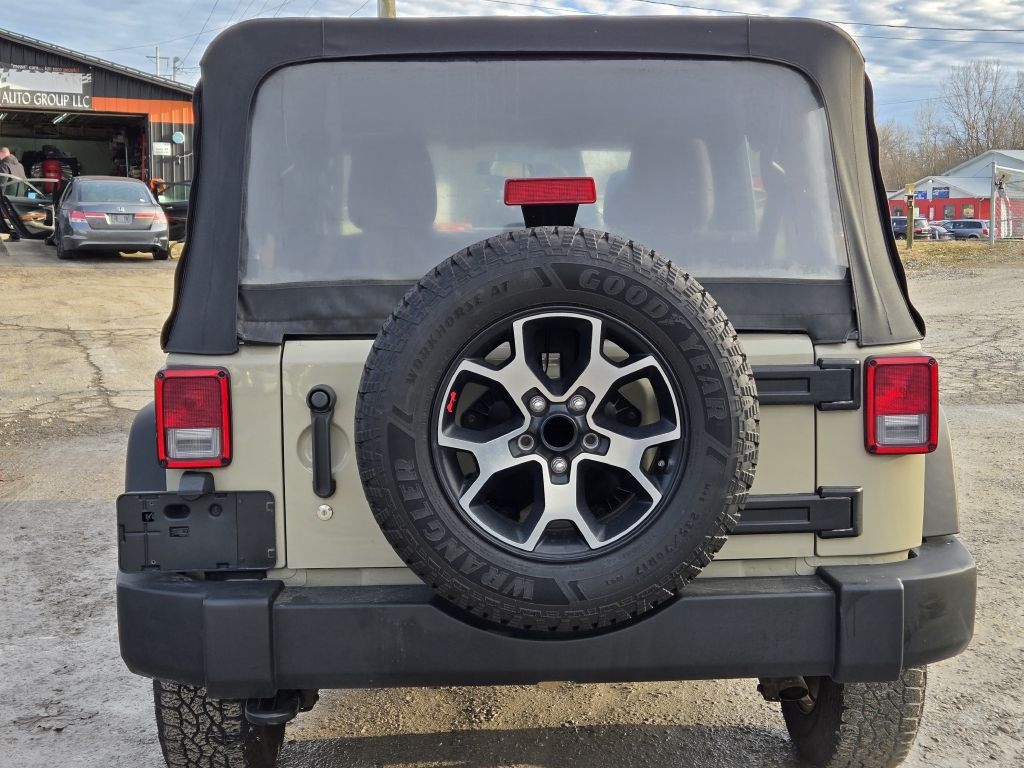 Jeep Wrangler Unlimited Sport 4WD 2017