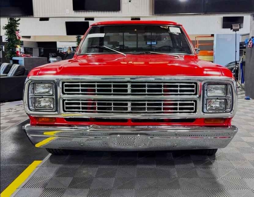 Dodge D150  1979
