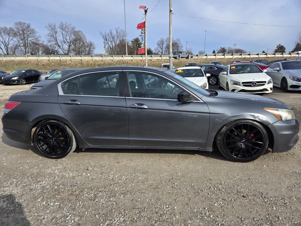 Honda Accord EX Sedan AT 2011