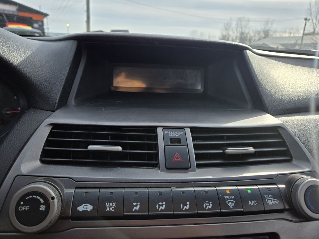 Honda Accord EX Sedan AT 2011