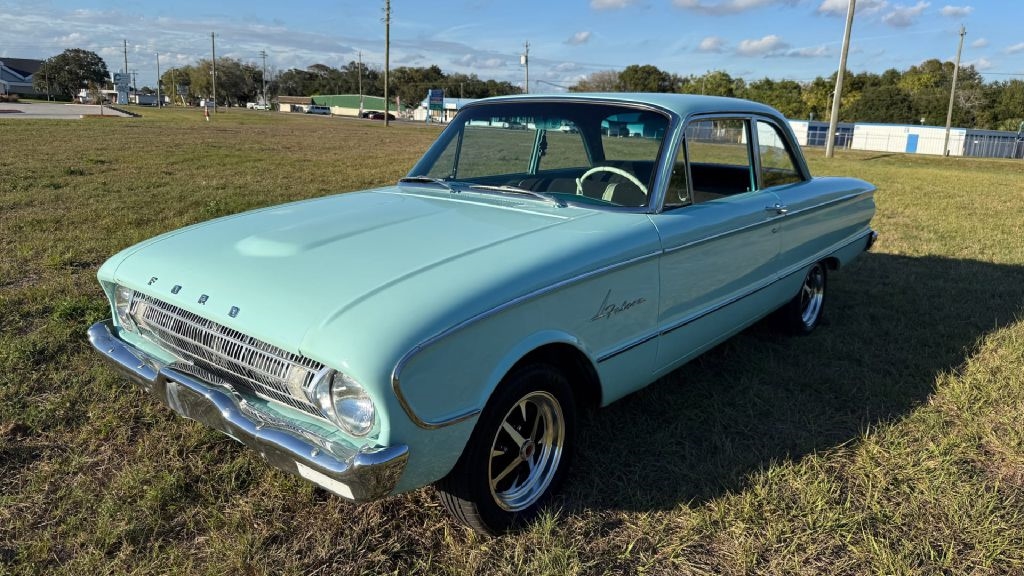 1961 Ford Falcon 