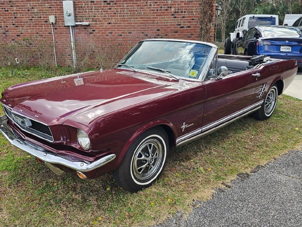 1966 Ford Mustang 