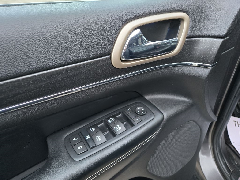 Jeep Grand Cherokee Limited 4WD 2015