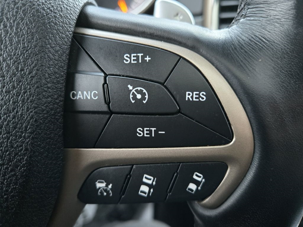 Jeep Grand Cherokee Limited 4WD 2015