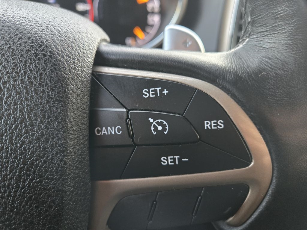 Jeep Grand Cherokee Limited 4WD 2015