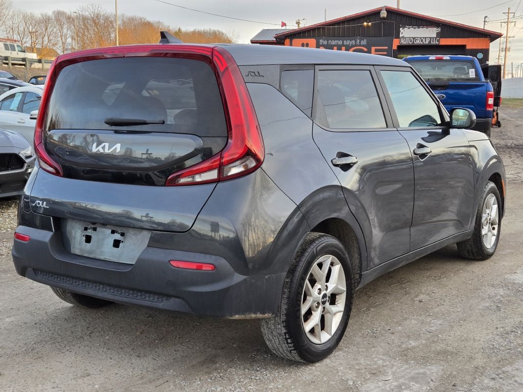 Kia Soul LX CVT 2022