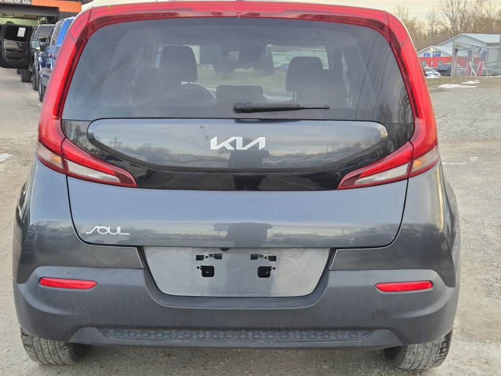 Kia Soul LX CVT 2022