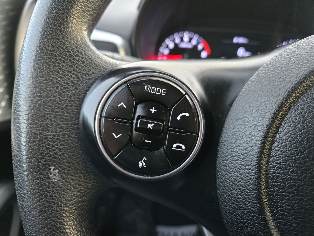 Kia Soul LX CVT 2022