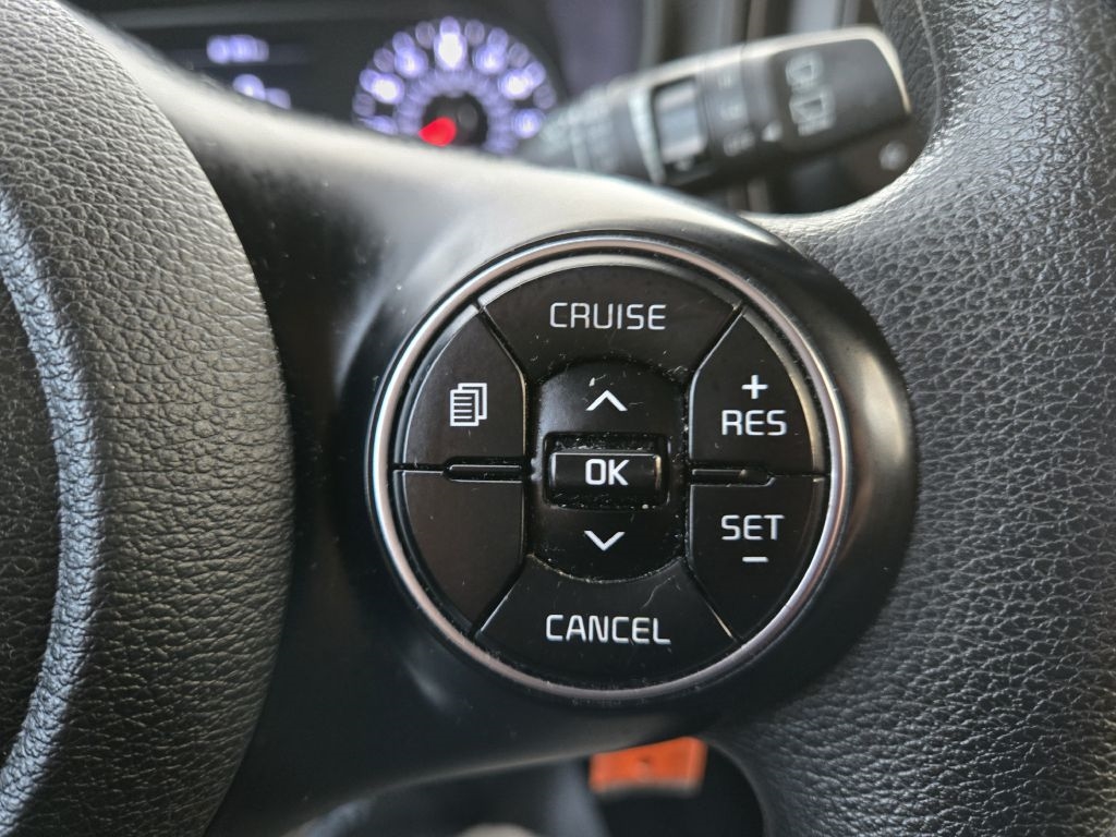 Kia Soul LX CVT 2022