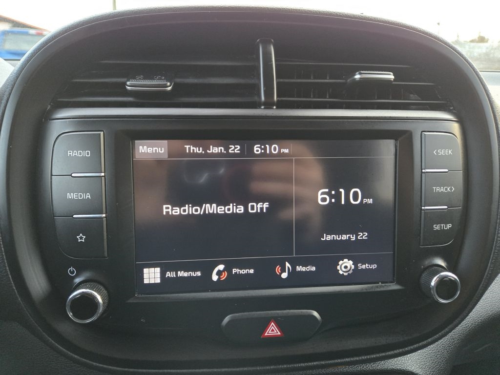 Kia Soul LX CVT 2022