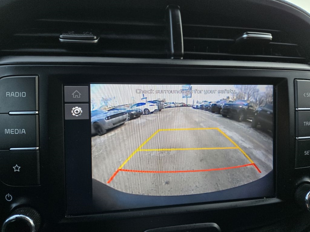 Kia Soul LX CVT 2022